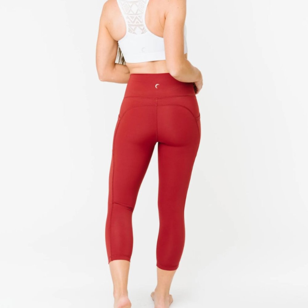 Zyia Active Brilliant High Rise Crop Leggings Women's Red Size 8-10